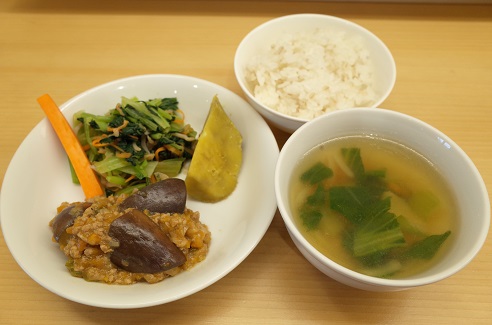 昼食