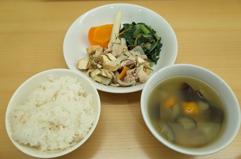 昼食