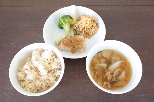 昼食