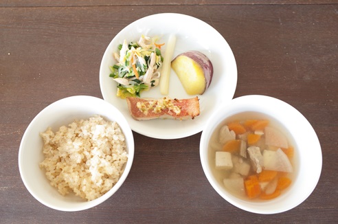 昼食