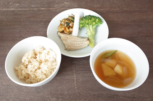 昼食