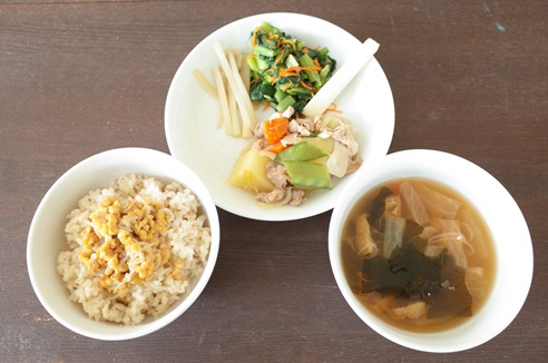 昼食