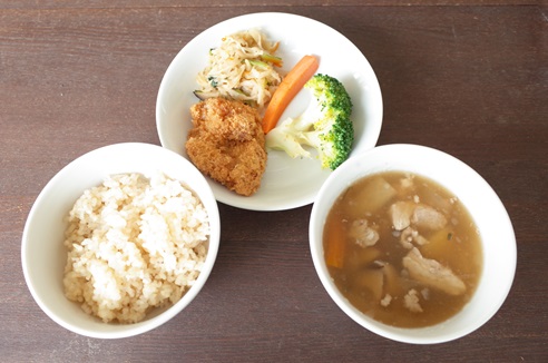昼食