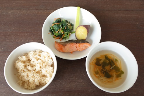 昼食