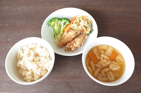 昼食