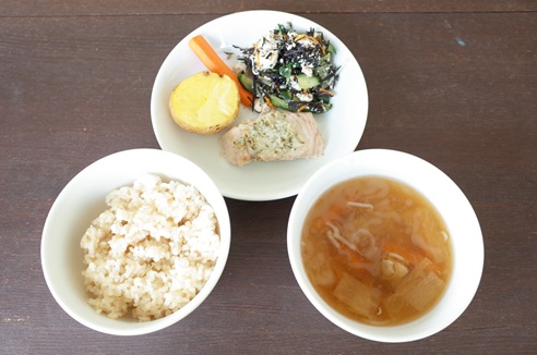 昼食