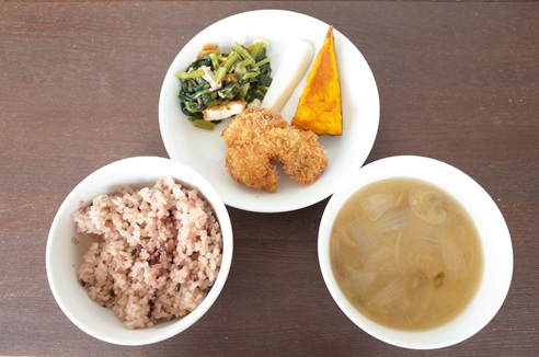 昼食