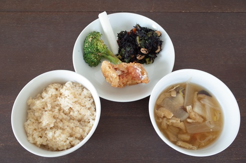 昼食