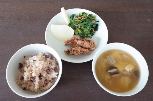 昼食