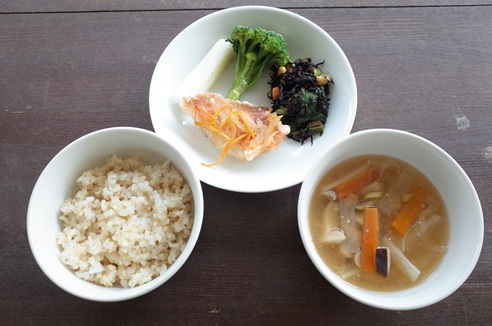 昼食