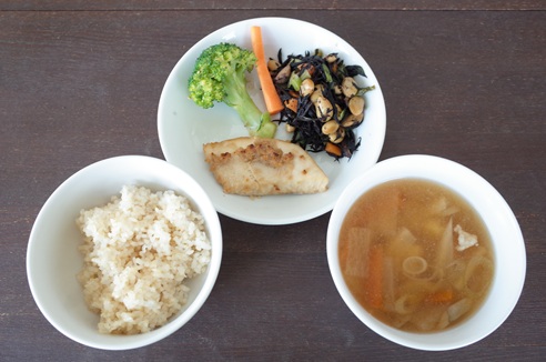 昼食