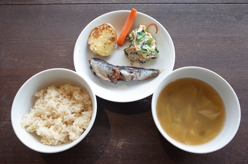 昼食