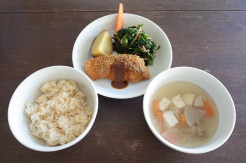 昼食