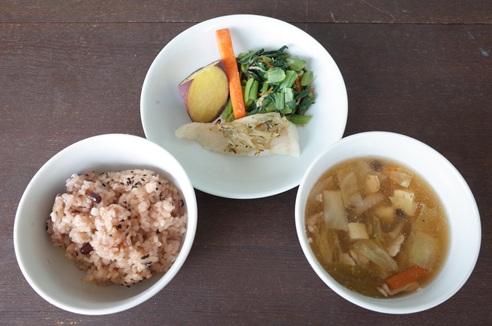 昼食